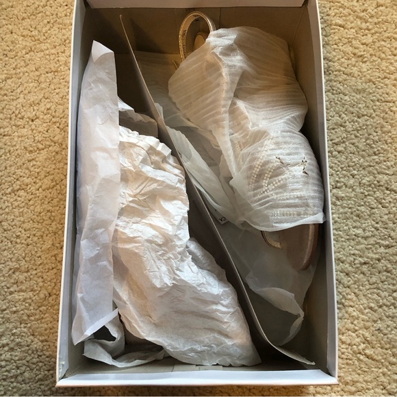 David’s Bridal dressy, strappy heels - Picture 7 of 7